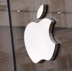Новини бізнесу - Apple не дозволили оскаржити рішення суду на $1,6 млрд