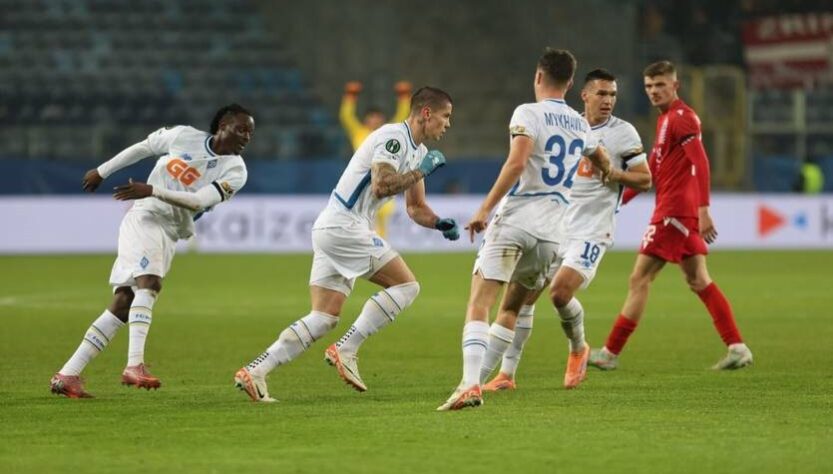 Новини спорту - Динамо влаштувало гольове шоу в матчі зі Зрінські