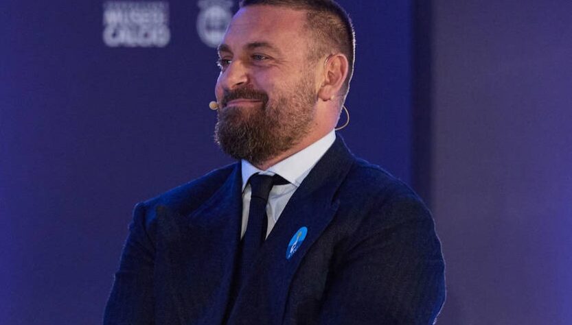 Новини спорту - Екстренер Роми може отримати роботу в Серії А