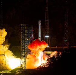 Технології - Китай вивів експериментальний супутник на орбіту