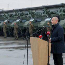 Новини України - Латвія передала Україні 21 бронетранспортер Patria