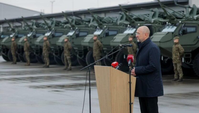 Новини України - Латвія передала Україні 21 бронетранспортер Patria