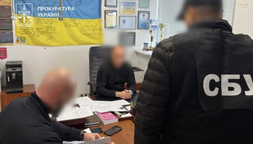 Новини Києва - На Київській митниці викрили схему при розмитненні авто зі США