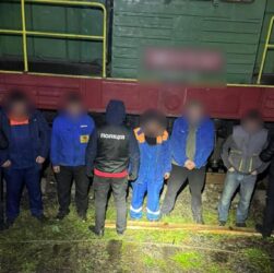 Новини України - На Закарпатті працівники Укрзалізниці викрадали пальне з локомотивів