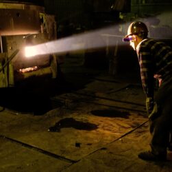 Новини світу - Росія вичерпала внутрішні ресурси для підтримки економіки - розвідка