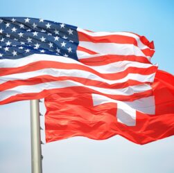 Новини світу - США знизили миа на швейцарські товари до 15%