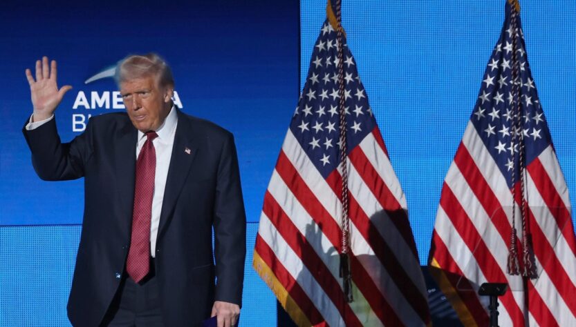 Новини світу - Трамп: Путін просив мене врегулювати війну, що триває 10 років