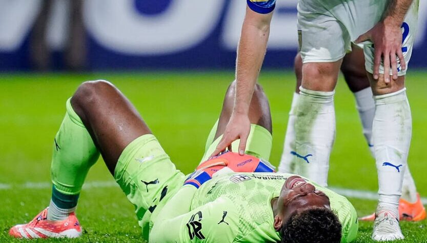 Новини спорту - Травматично зламаний палець зняв у Парми першого воротаря на чотири місяці