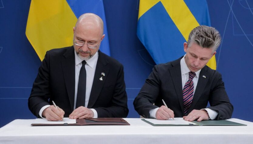 Новини світу - Україна та Швеція підписали оборонну угоду