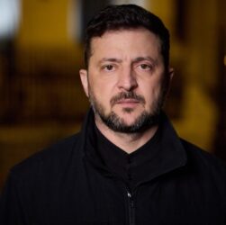 Треба наявну активність у перемовинах підкріплювати тиском на Росію 3.12.2025