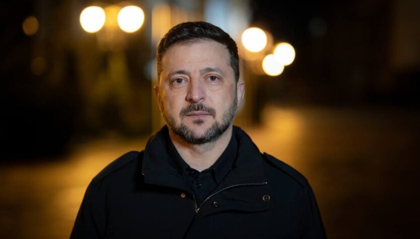 Сьогодні повертається переговорна команда, зранку очікую доповідь щодо підготовлених документів