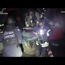 Краматорськ: з-під завалів дістали тіло загиблої жінки