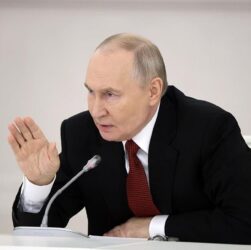 Новини світу - "Атака" на резиденцію Путіна: в РФ намалювали фейкову карту руху дронів