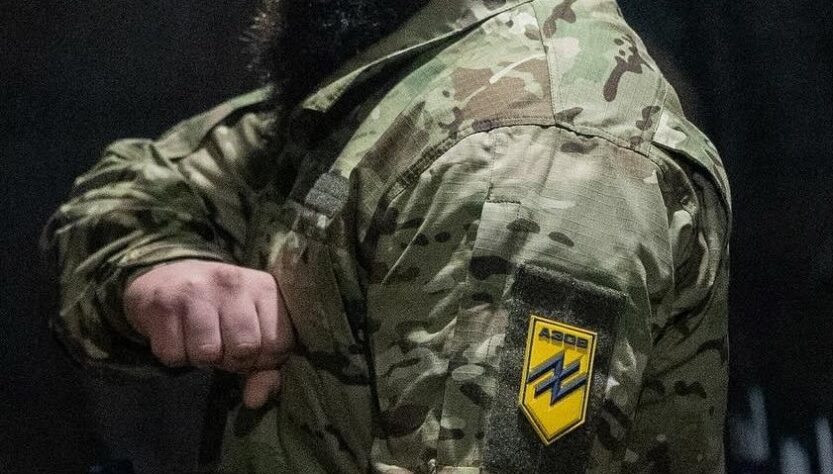 Новини України - "Азовці" встановили прапор України в Родинському