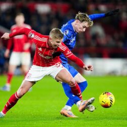 Новини спорту - Битва українських захисників в АПЛ: оцінки Зінченка і Миколенка