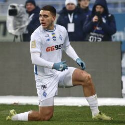 Новини спорту - Дебютний гол 19-річного Пономаренка зміцнює позиції Динамо в матчі з Ноа