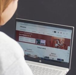 Новини бізнесу - Dell та Lenovo попередили про повищення цін через дефіцит пам'яті - ЗМІ