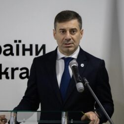 Новини України - Депортація на Сумщині: омбудсмен відреагував