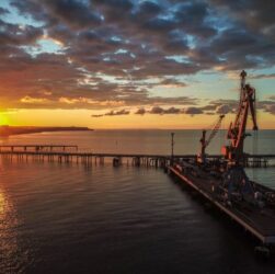 Новини світу - Дрони ГУР атакували один з найбільших нафтотерміналів Росії - ЗМІ