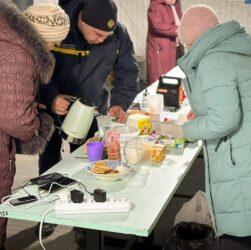 Новини України - ДСНС показала, як Одеса тиждень живе без світла