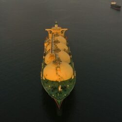 Новини бізнесу - Експорт російського СПГ до Китаю у листопаді сягнув рекорду