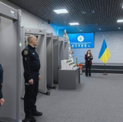 Безпека шкіл посилюється: МВС отримало нове обладнання від міжнародних партнерів