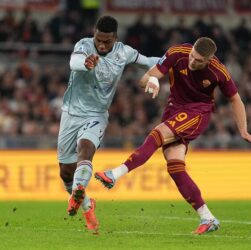 Новини спорту - Гасперіні висловлює невдоволення грою форвардів Роми, згадавши Довбика