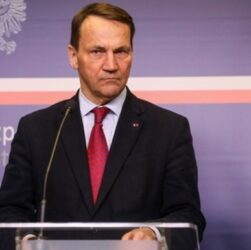 Новини України - Голова МЗС Польщі розкритикував Навроцького і Зеленського