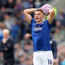 Новини спорту - Головний тренер Евертона зробив заяву стосовно Миколенка