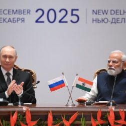 Новини бізнесу - Індійська рупія пробила історичний мінімум на тлі візиту Путіна