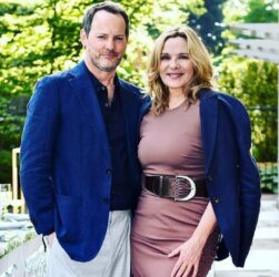 Новини культури - Кім Кеттролл таємно вийшла заміж за молодшого коханого в Лондоні