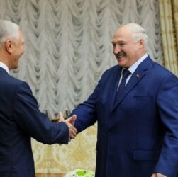 Без категорії - Квазіглава Херсонщини планує передати азовське узбережжя Білорусі - ЦНС