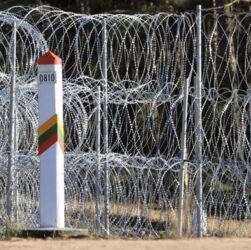 Новини світу - Литва, Латвія та Польща обговорять скасування пасажирських рейсів до РБ