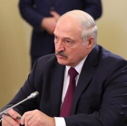 Новини світу - Лукашенко заявив про надходження Орєшніка до Білорусі
