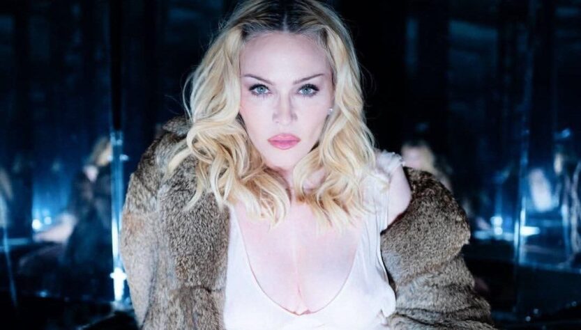 Новини культури - Мадонна прилюдно виправила помічника, який назвав Україну Росією