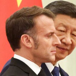 Новини світу - Макрон пригрозив Китаю запровадженням мит