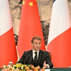 Новини світу - Макрон запропонував рішення щодо війни в Україні