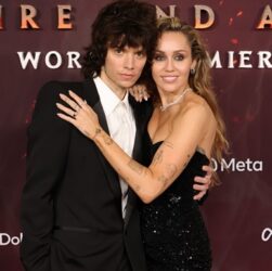 Новини культури - Майлі Сайрус підтвердила заручини з музикантом Максом Морандо