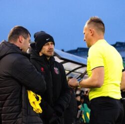 Новини спорту - Металіст 1925 та Верес не домовилися про продовження зупиненої гри