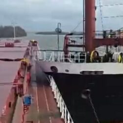 Новини України - На Дунаї балкер протаранив суховантаж з українською пшеницею