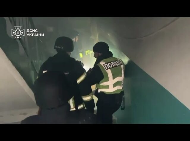 Загинула жінка внаслідок російського удару БпЛА по житловій 5-поверхівці у Чернігові