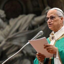 Новини світу - Папа Римський запропонував посередника у мирних переговорах України і РФ