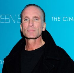 Новини культури - Помер актор Пітер Грін, які знімався у Кримінальному чтиві і Масці