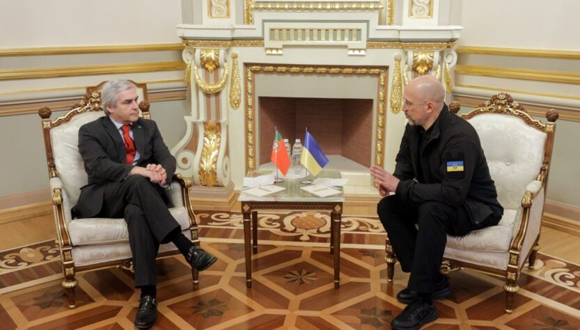 Новини України - Португалія виділить 50 млн євро на купівлю зброї США для України