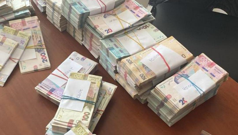 Новини України - Посадовців Дніпра підозрюють у розкраданні коштів на відбудові