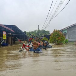 Новини світу - Повені в Індонезії: кількість загиблих перевищила 600 осіб