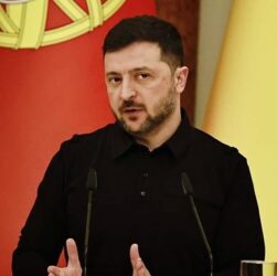 Новини України - Президент оцінив варіант відмови Києва від Донбасу