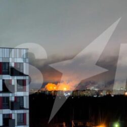 Новини світу - РФ підтвердила атаку на завод у Великому Новгороді