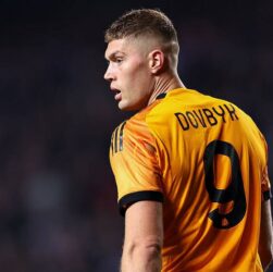 Новини спорту - Рома змінює позицію щодо Довбика і пропонує його клубам АПЛ