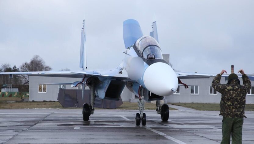 Новини світу - Росія передала Білорусі третю партію своїх винищувачів Су-30СМ2
